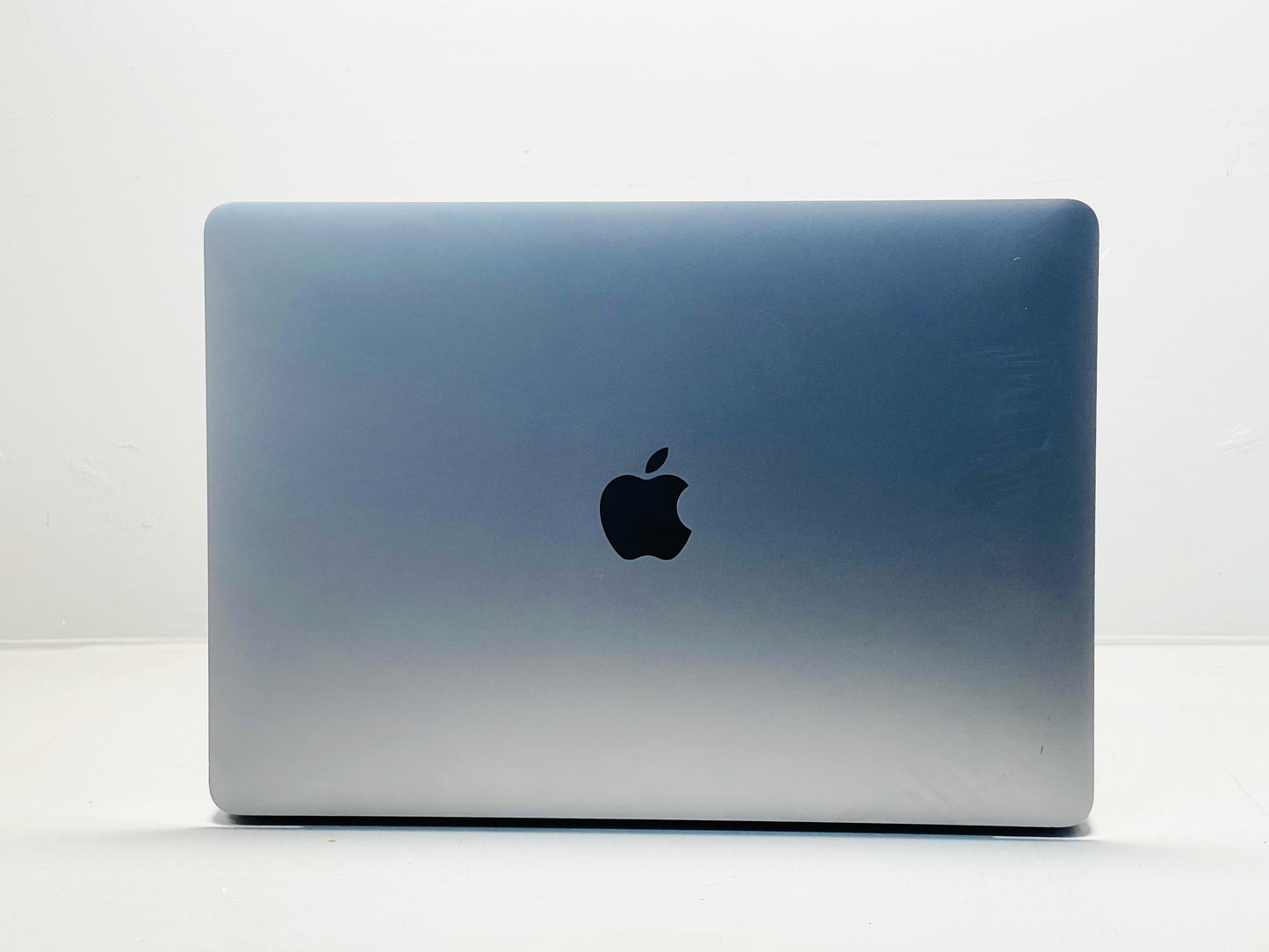 Apple MacBook Pro 2020 M1 (A2338) - 13.3" Retina Display - Apple M1 - 08GB RAM - (256GB SSD TO 512GB SSD) - Touch Bar - Touch ID - Daraz Like New - RAPPLE STORE